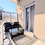 Park & Chill Boutique - Terrace Near *